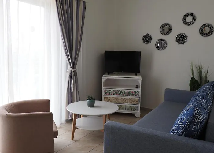 Apartahotel Leonidas And