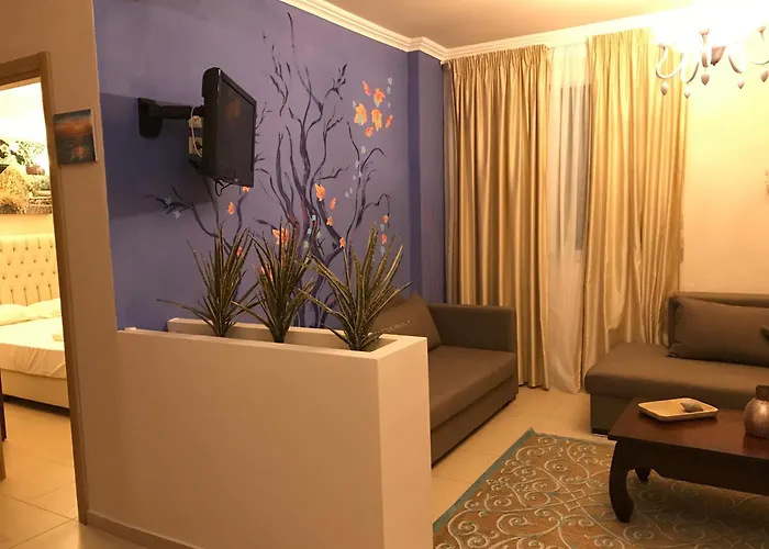 Leonidas And Apartahotel 3*