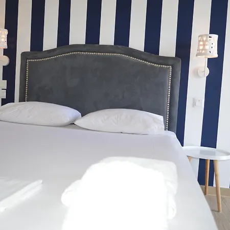 Aparthotel Leonidas And