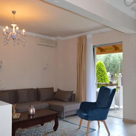 Aparthotel Leonidas And Mola Kalyva