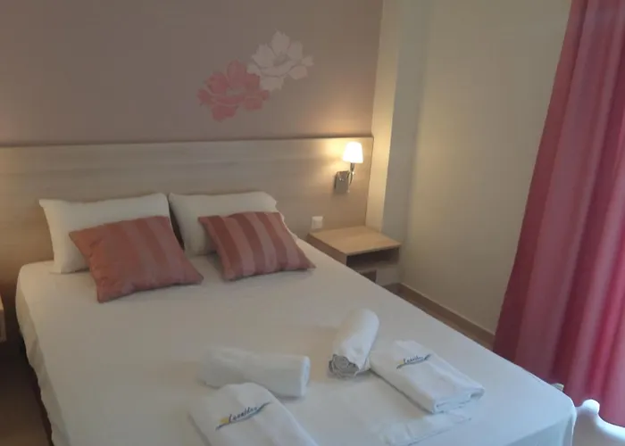 Apartahotel Leonidas And Mola Kalyva