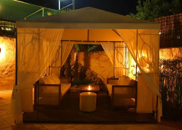 Leonidas And Apartahotel 3*