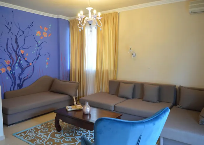 Apartahotel Leonidas And